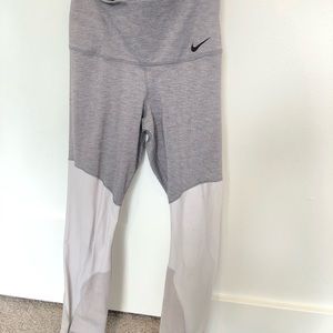 Small Nike Leggings